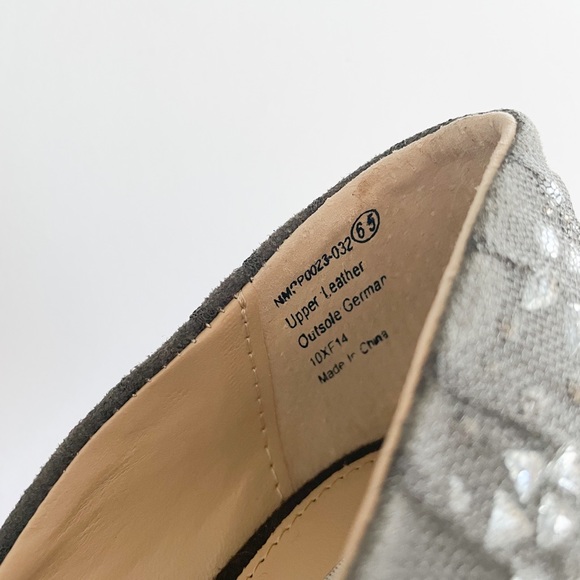 New Never Worn Suede Pumps - Picture 6 of 6